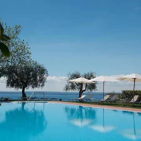 San Michele Lejlighedshotel Costermano