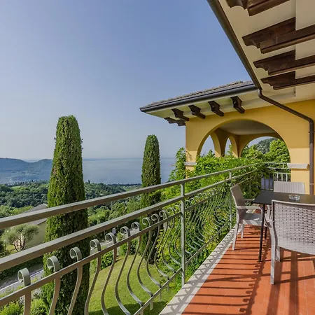 Apartmanhotel San Michele Costermano